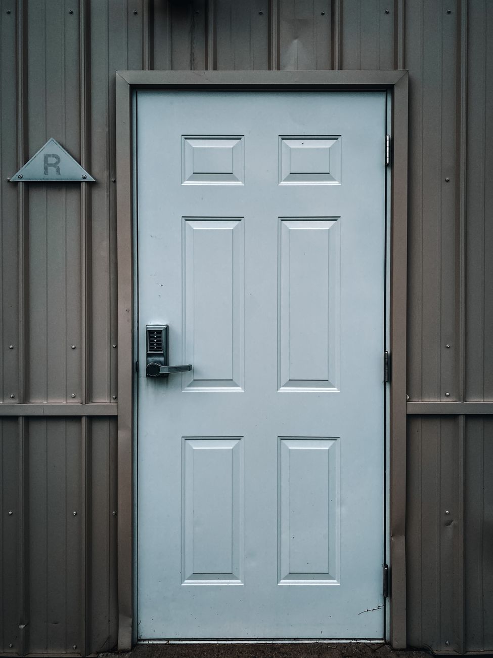 5 Ways UK Tenants Can Stop Unannounced Landlord Visits