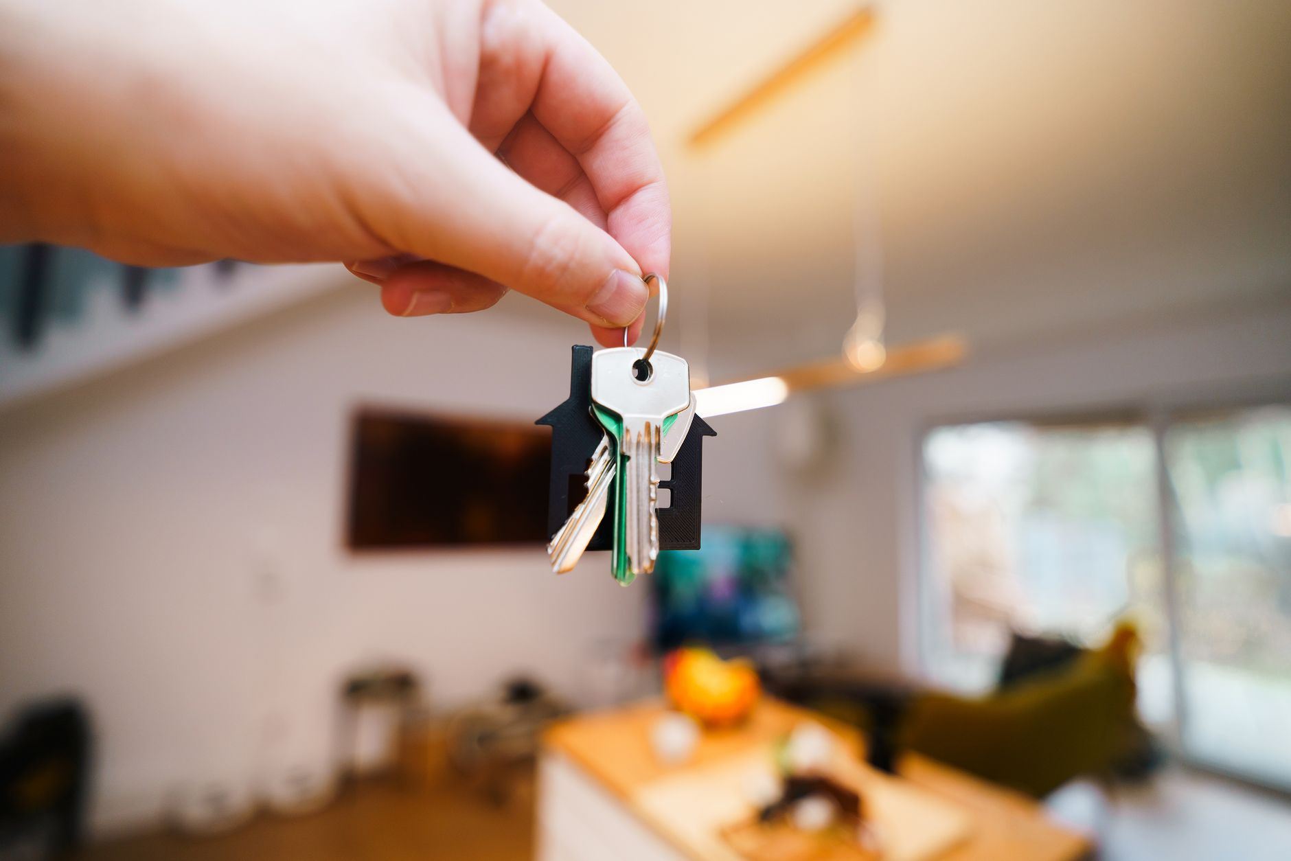 5 UK Tenant Rights During Landlord Social Media Checks