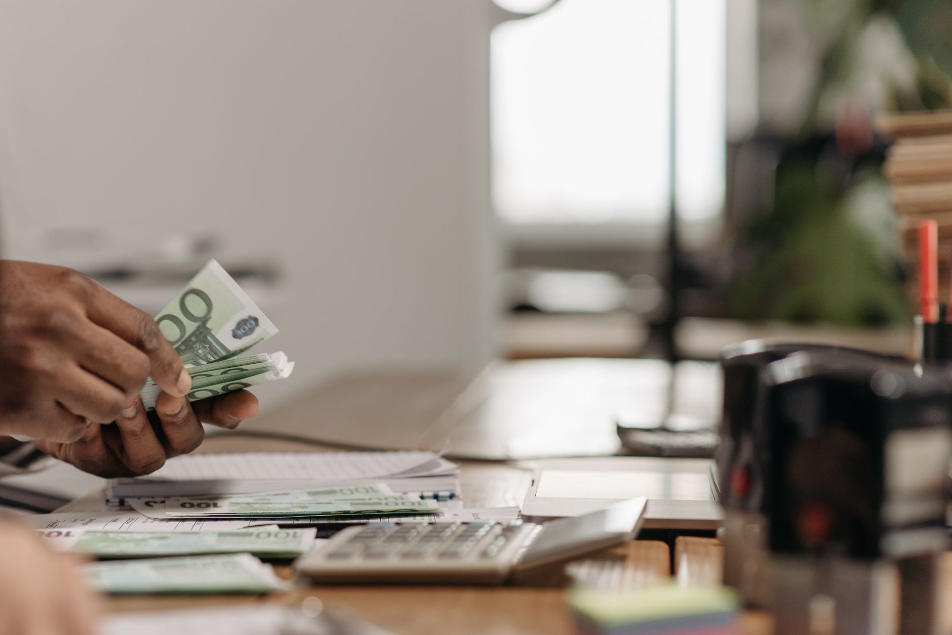 How To Budget For UK Service Charges As A Tenant