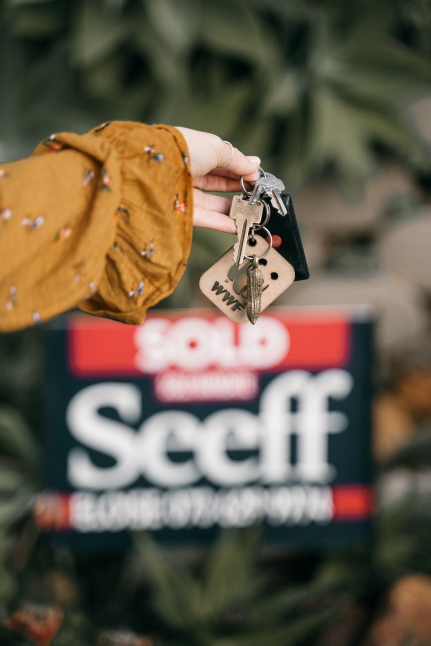 Debunking 5 UK Tenant Myths About Moving In With Pets